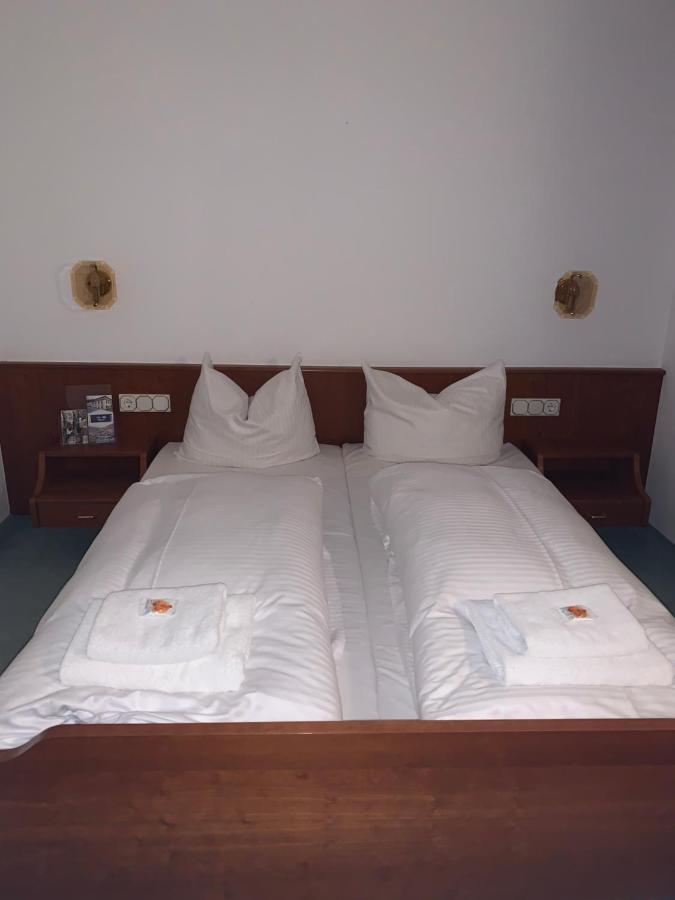 Hotel Hofgarten באד בוכאו מראה חיצוני תמונה