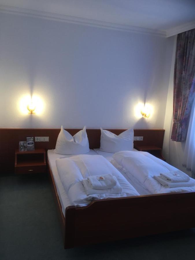 Hotel Hofgarten באד בוכאו מראה חיצוני תמונה